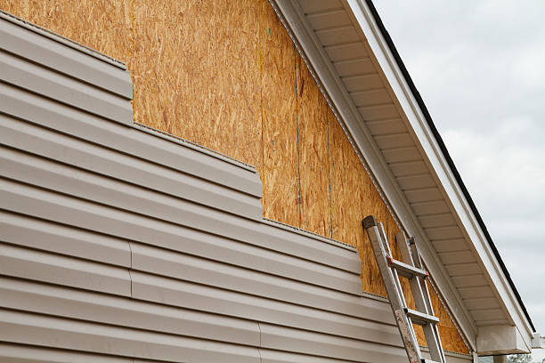 Professional Siding Contractor technician working in Carrboro, NC